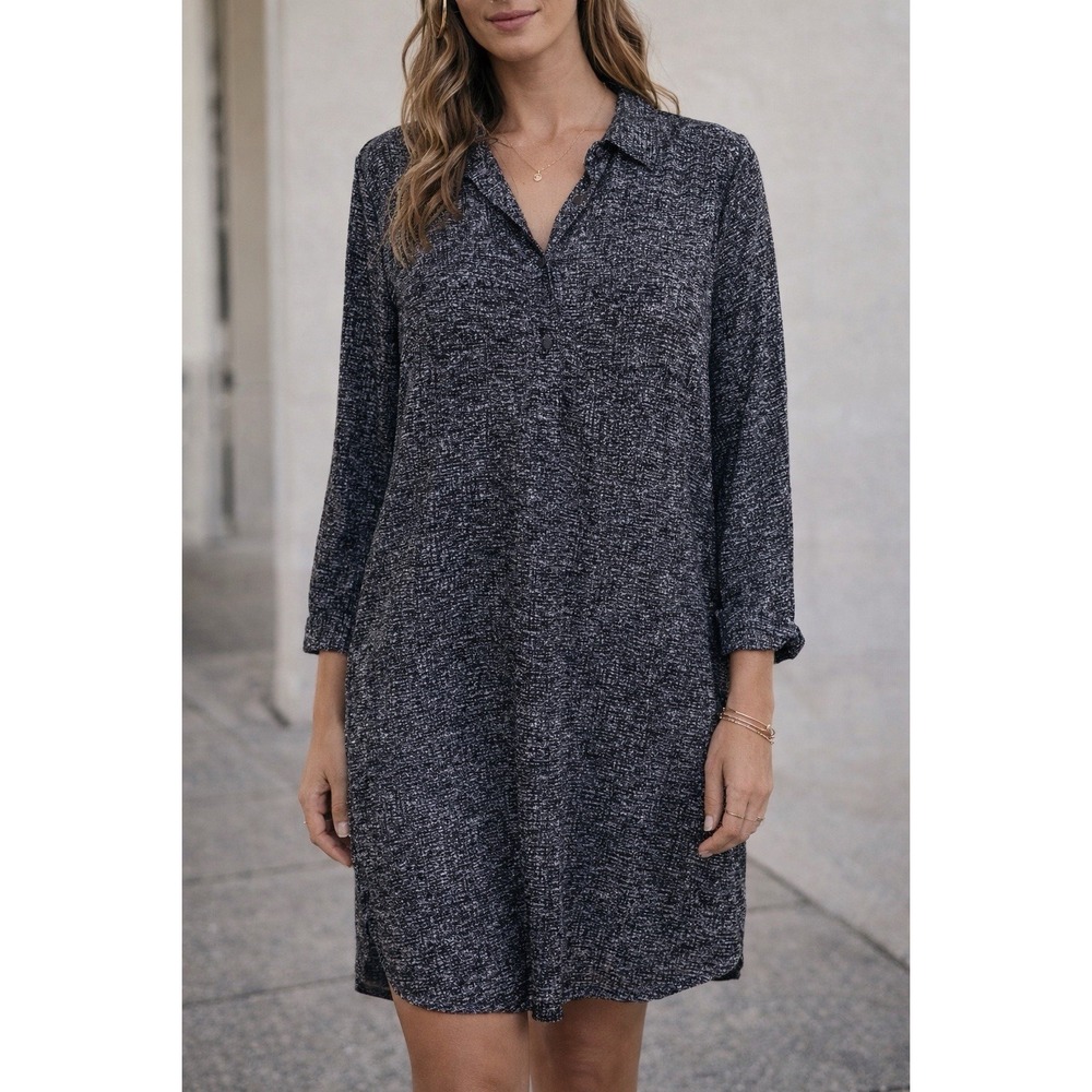LOFT Lou & Grey Mottled Henly Shift Dress Size‎ Medium Black/White Lightweight